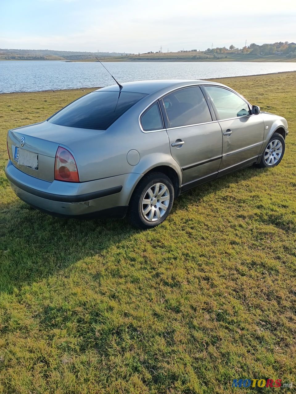 2003' Volkswagen Passat photo #6