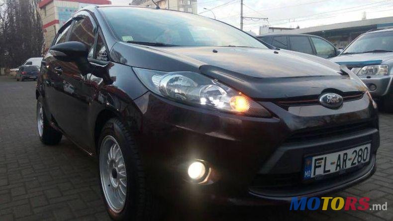 2011' Ford Fiesta photo #4