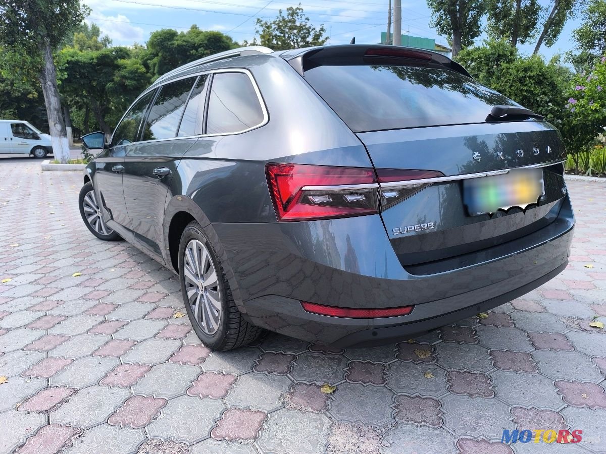 2021' Skoda Superb photo #3