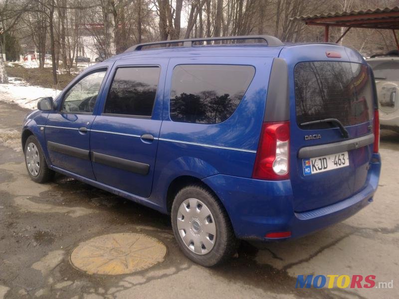 2008' Dacia Logan photo #2