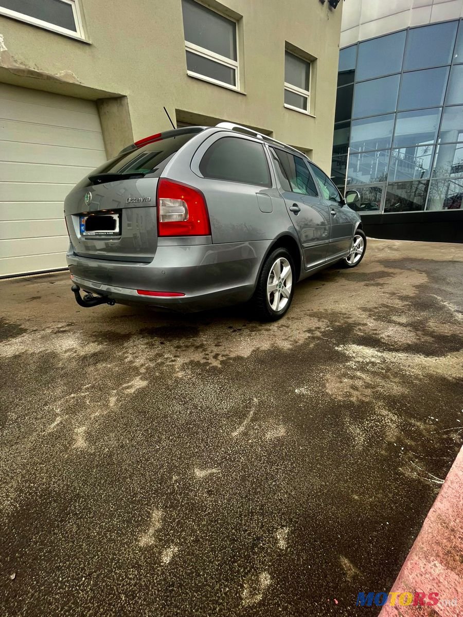 2011' Skoda Octavia photo #5