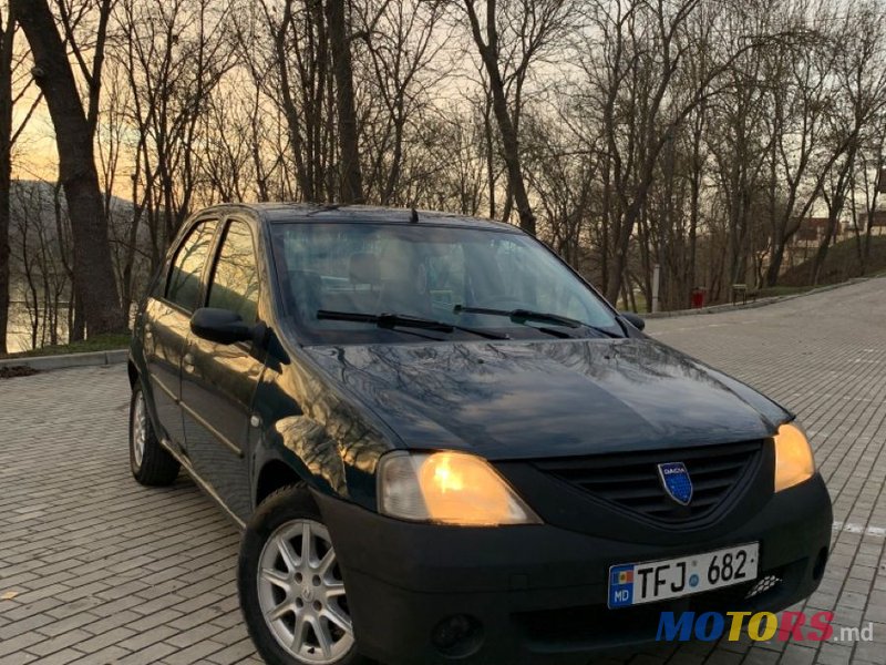 2006' Dacia Logan photo #2