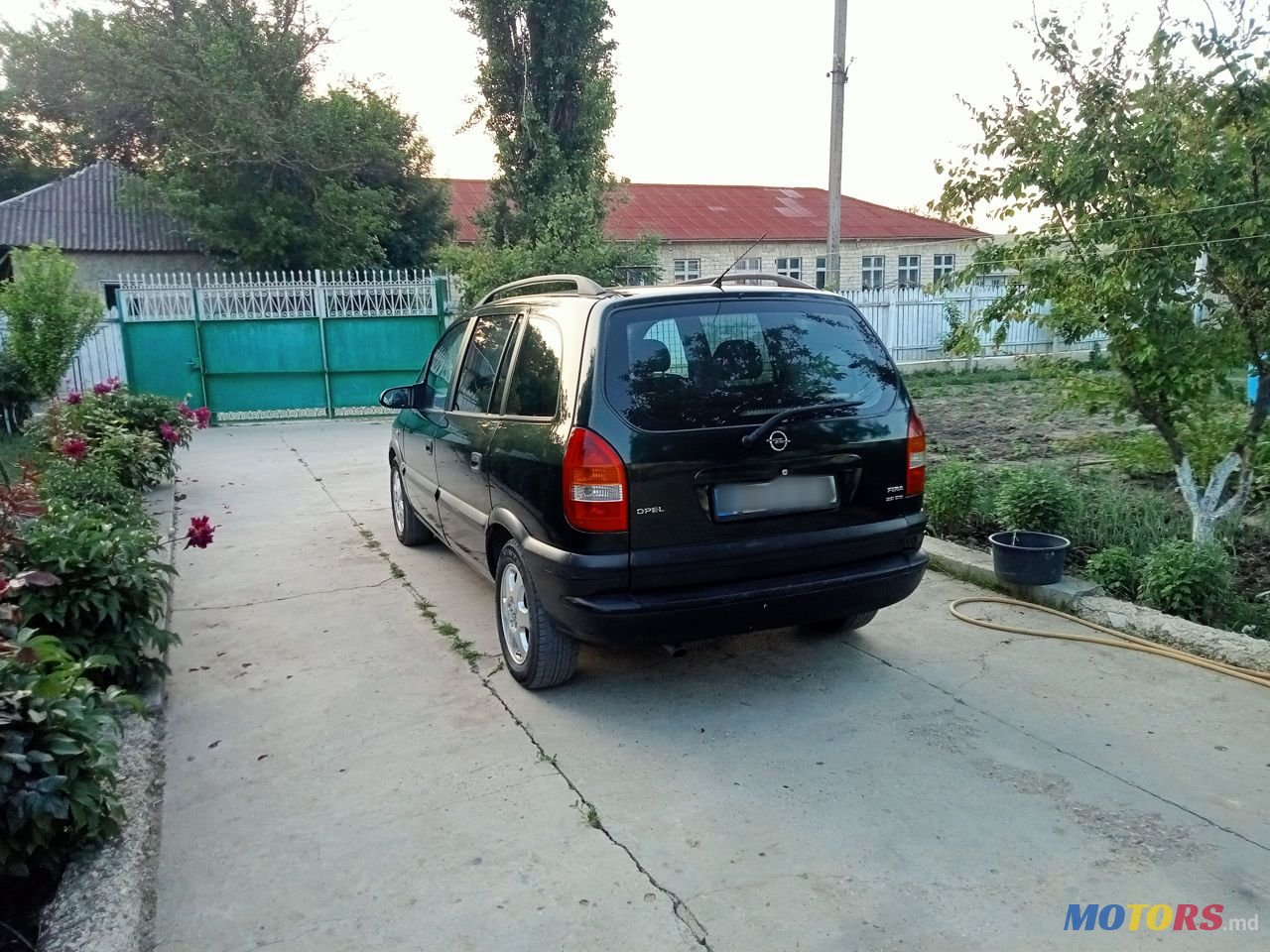 2001' Opel Zafira photo #4