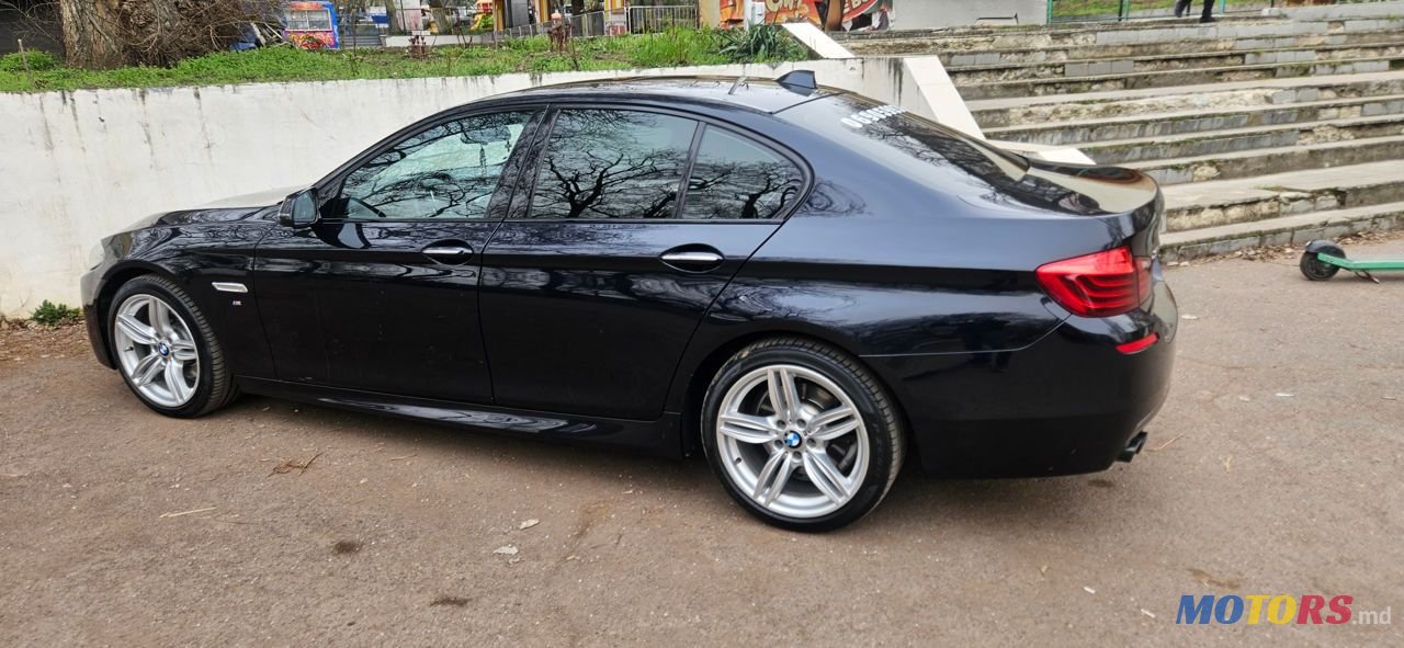 2014' BMW 5 Series photo #2