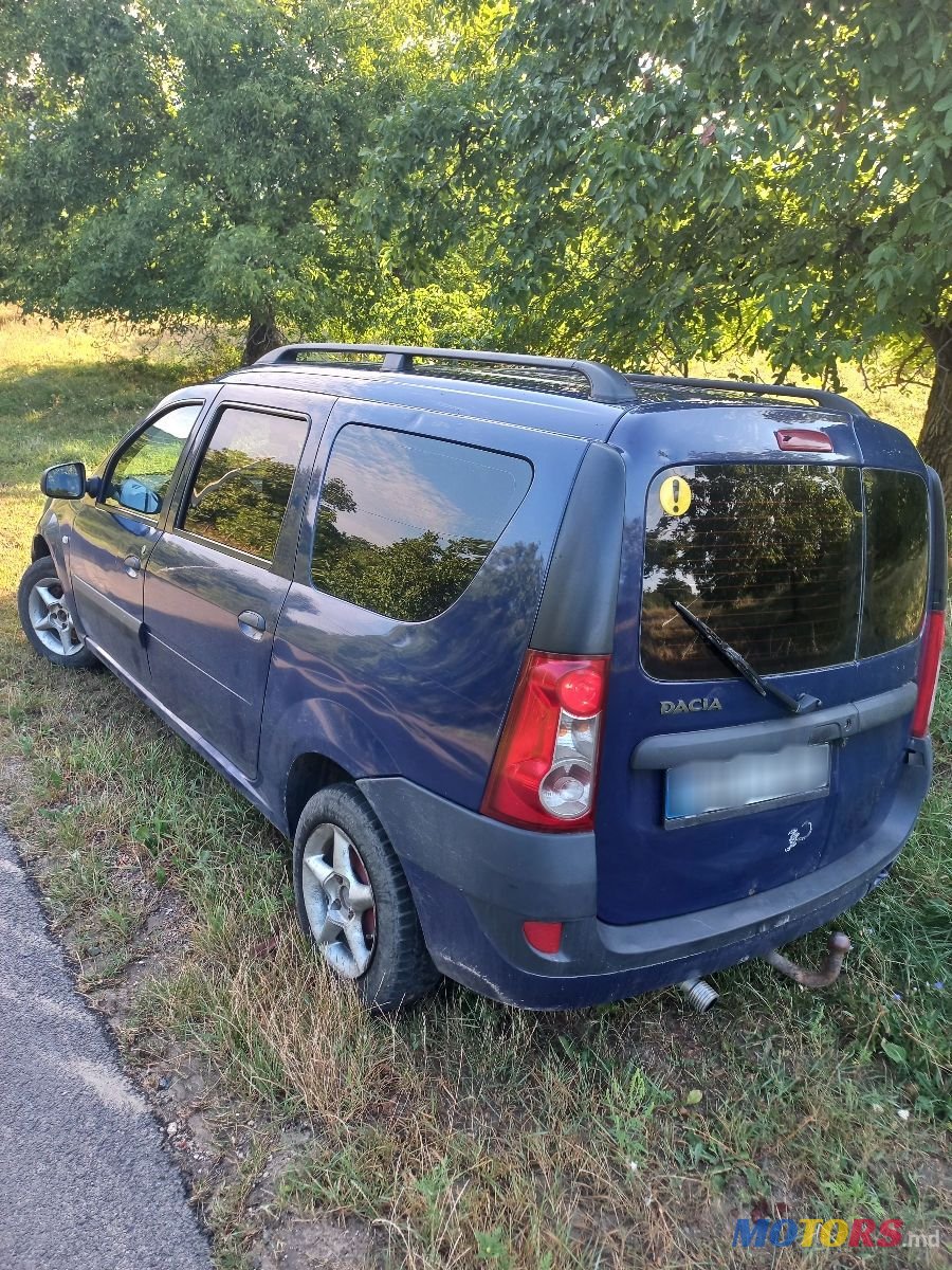 2007' Dacia Logan Mcv photo #3