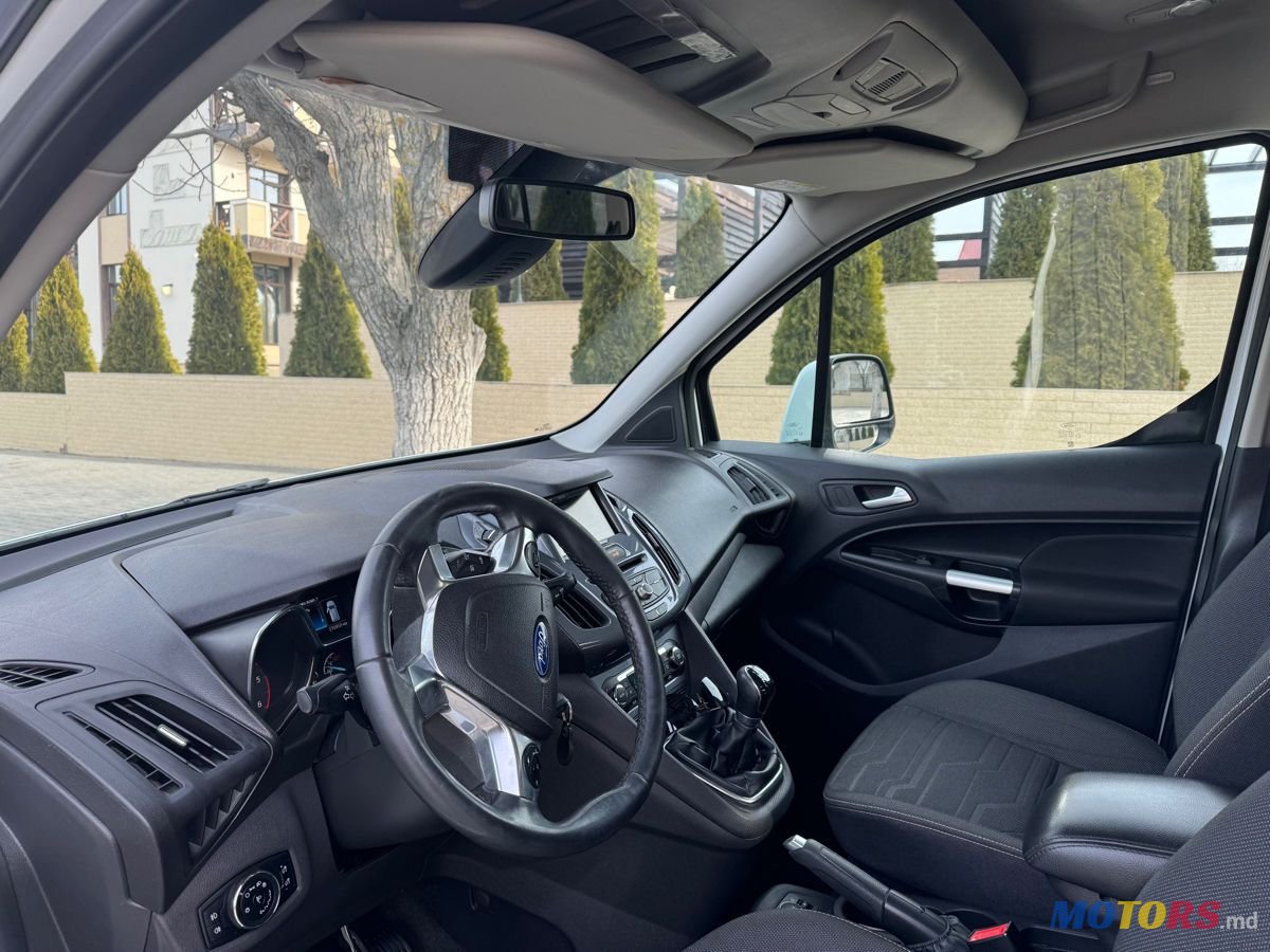 2015' Ford Tourneo Connect photo #5