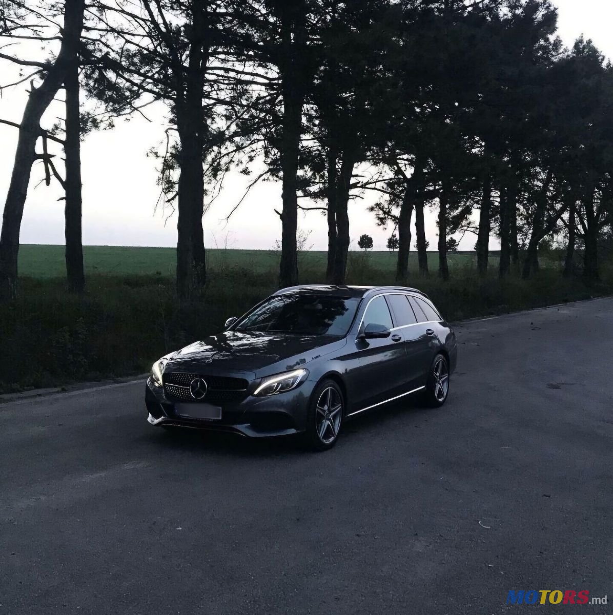 2016' Mercedes-Benz C-Class photo #1