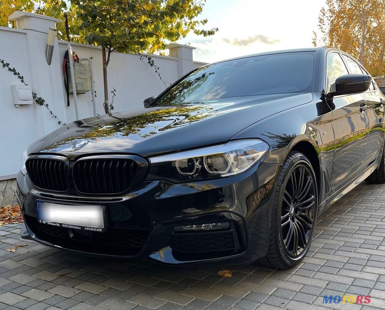 2019' BMW 5 Series photo #3