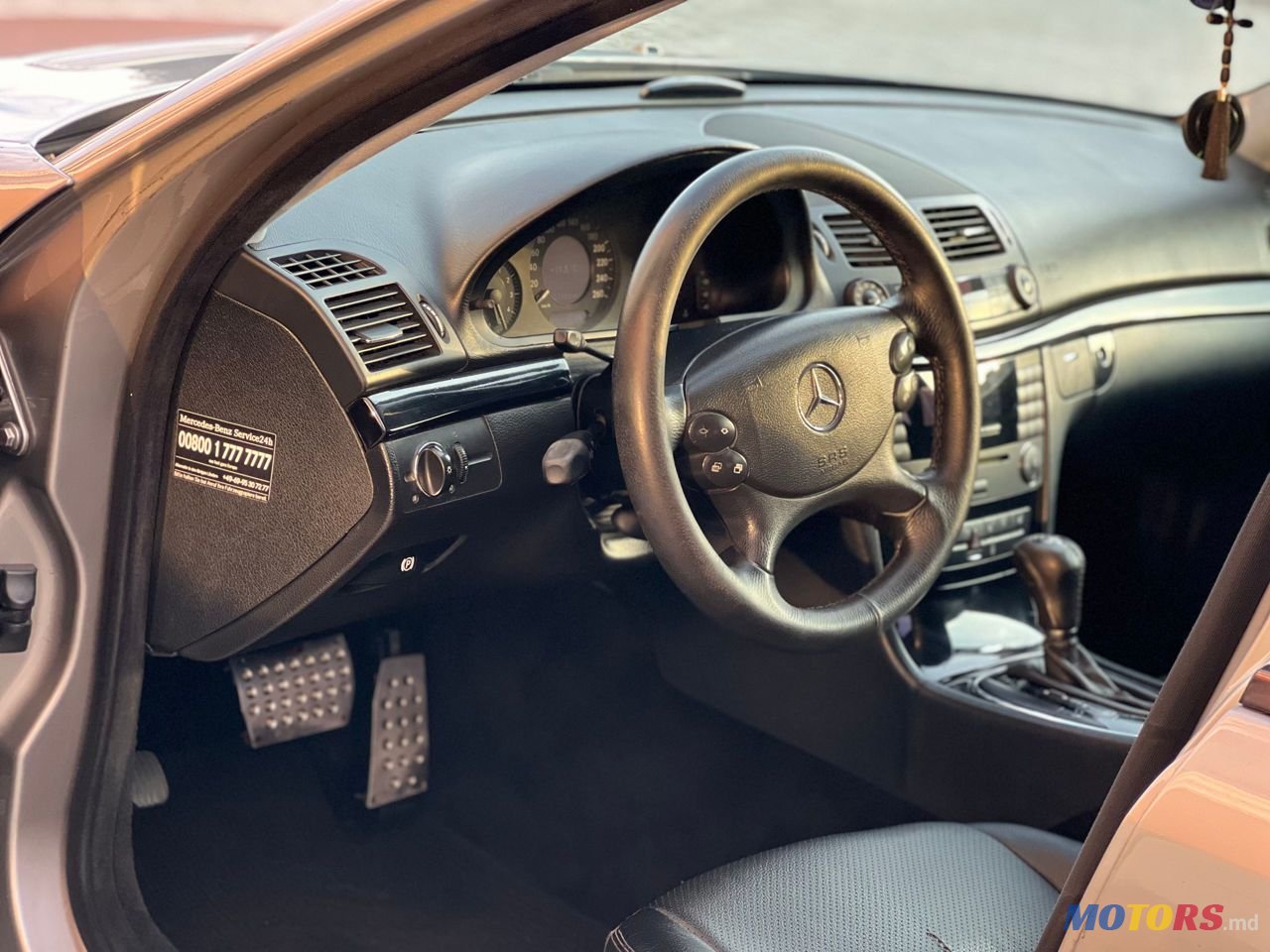 2006' Mercedes-Benz E Класс photo #4