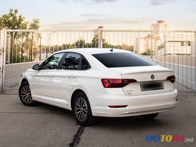 2019' Volkswagen Jetta photo #2
