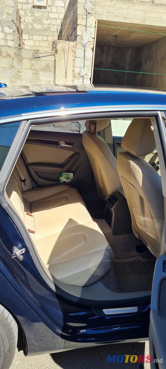 2010' Audi A5 photo #2