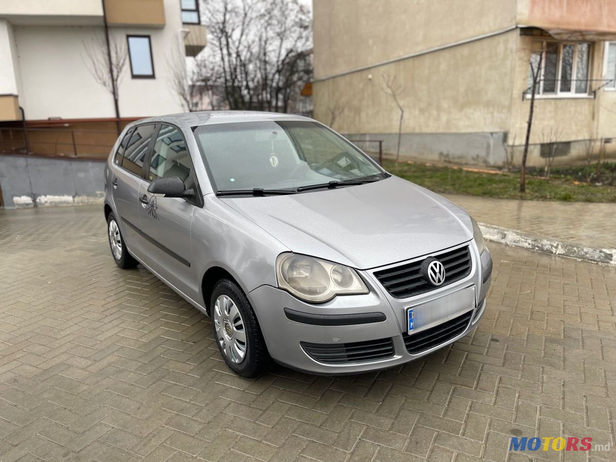 2008' Volkswagen Polo photo #3