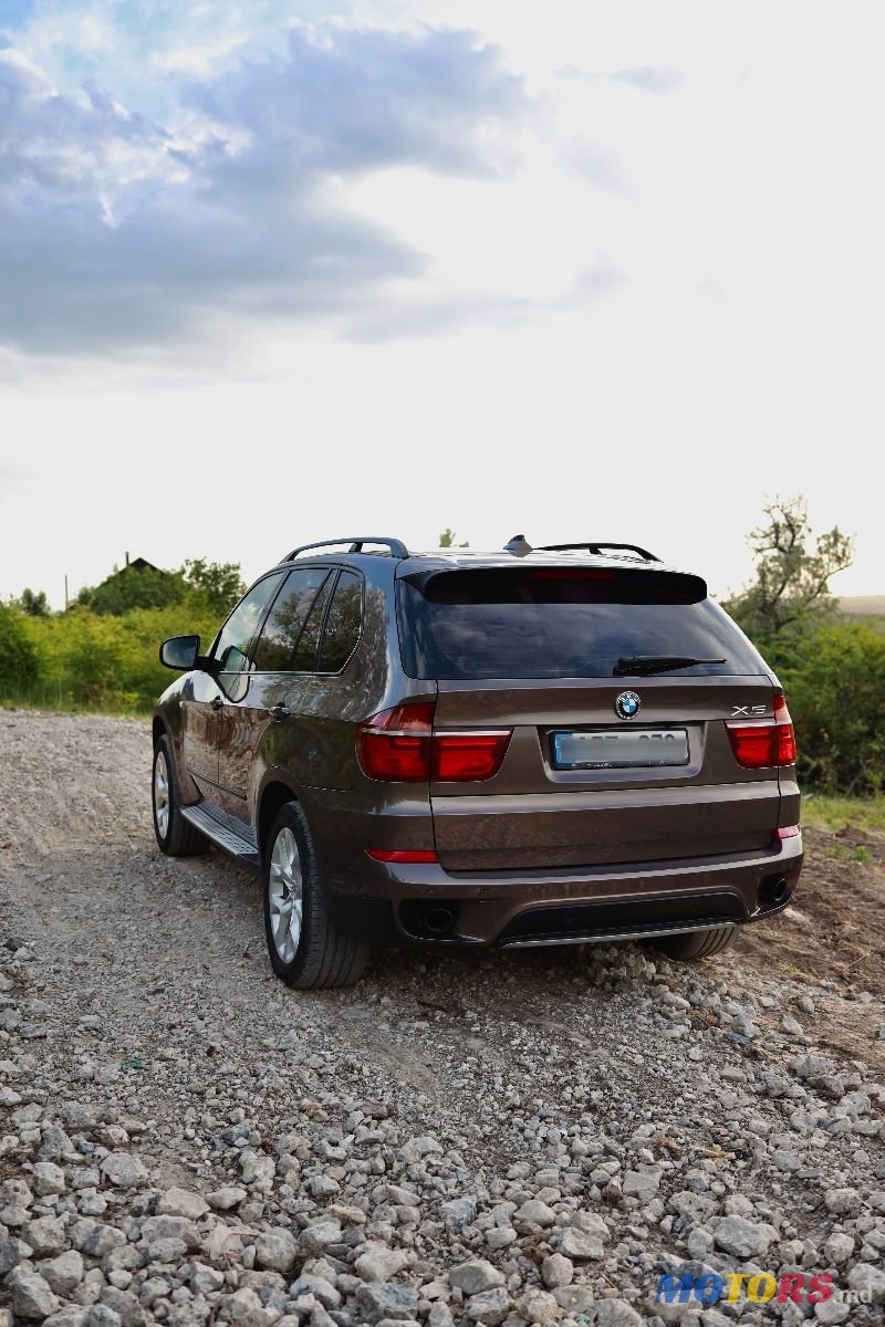 2011' BMW X5 photo #6