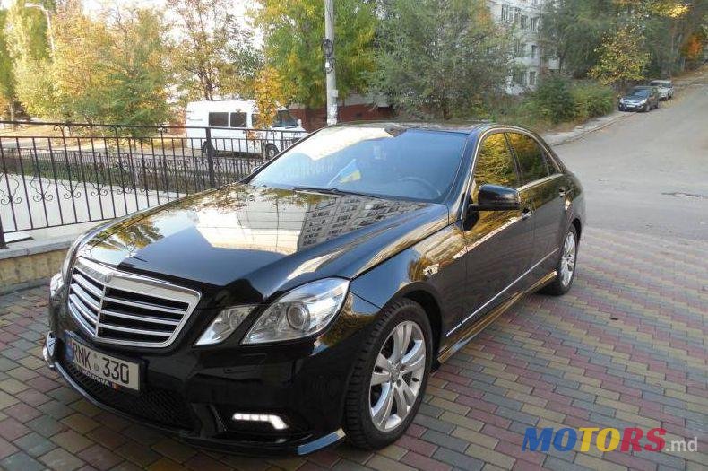 2011' Mercedes-Benz E photo #1