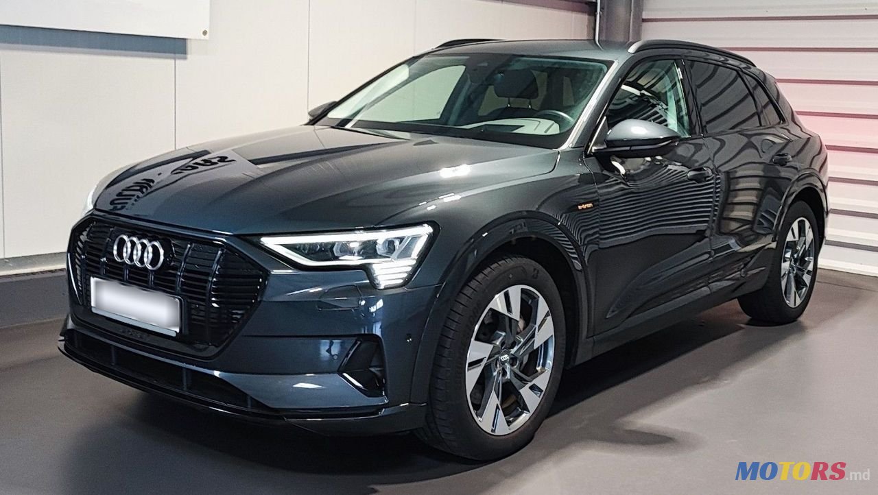 2020' Audi e-tron photo #1