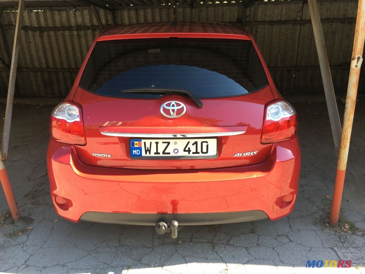 2011' Toyota Auris photo #4