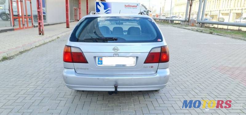 2001' Nissan Primera photo #3