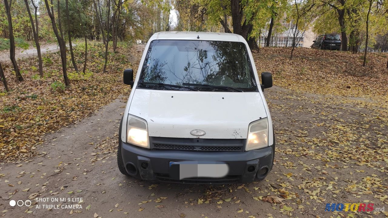 2005' Ford Transit Connect photo #3