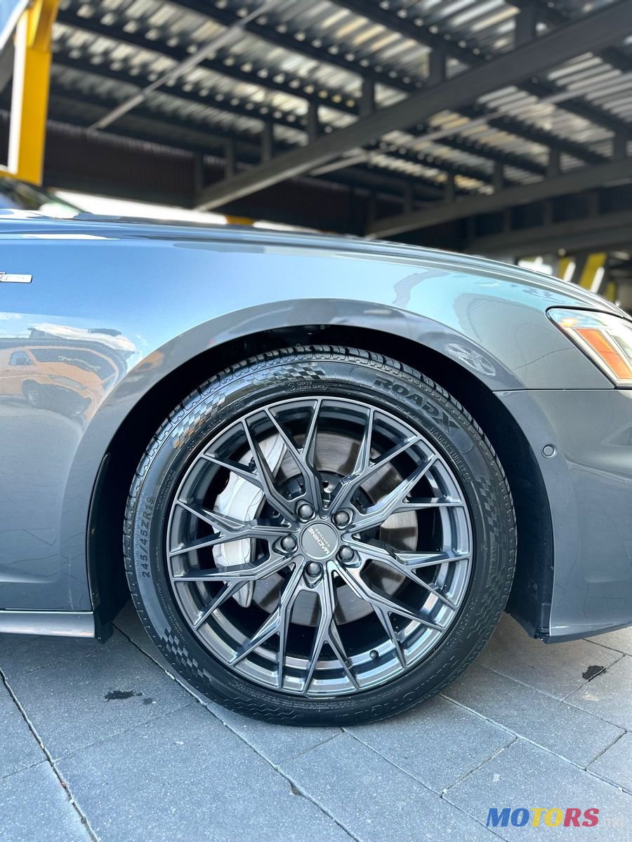 2019' Audi A6 photo #5