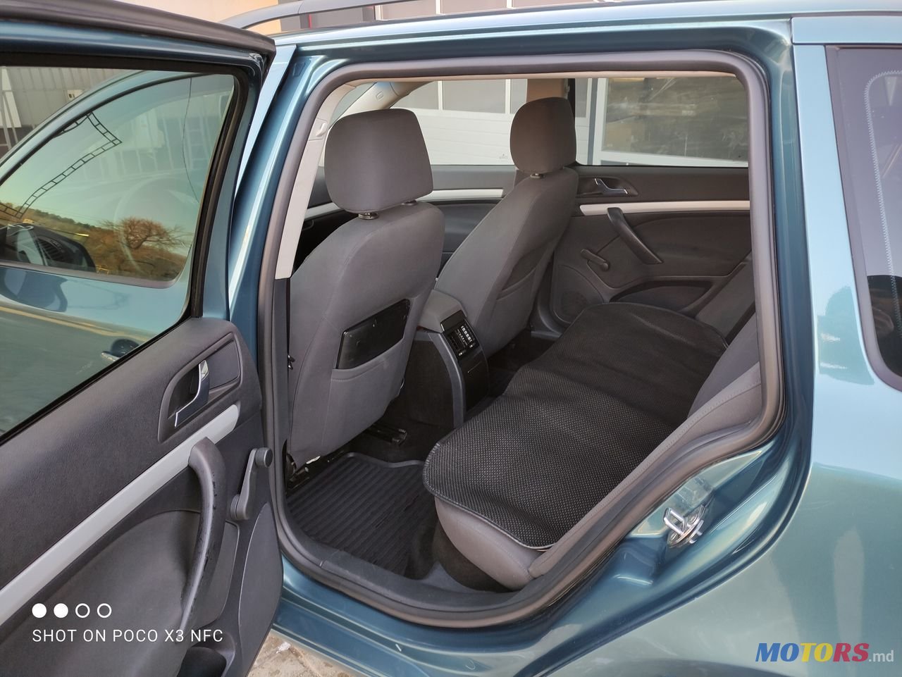 2005' Skoda Octavia photo #3