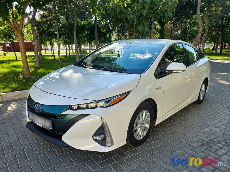 2018' Toyota Prius Prime photo #1