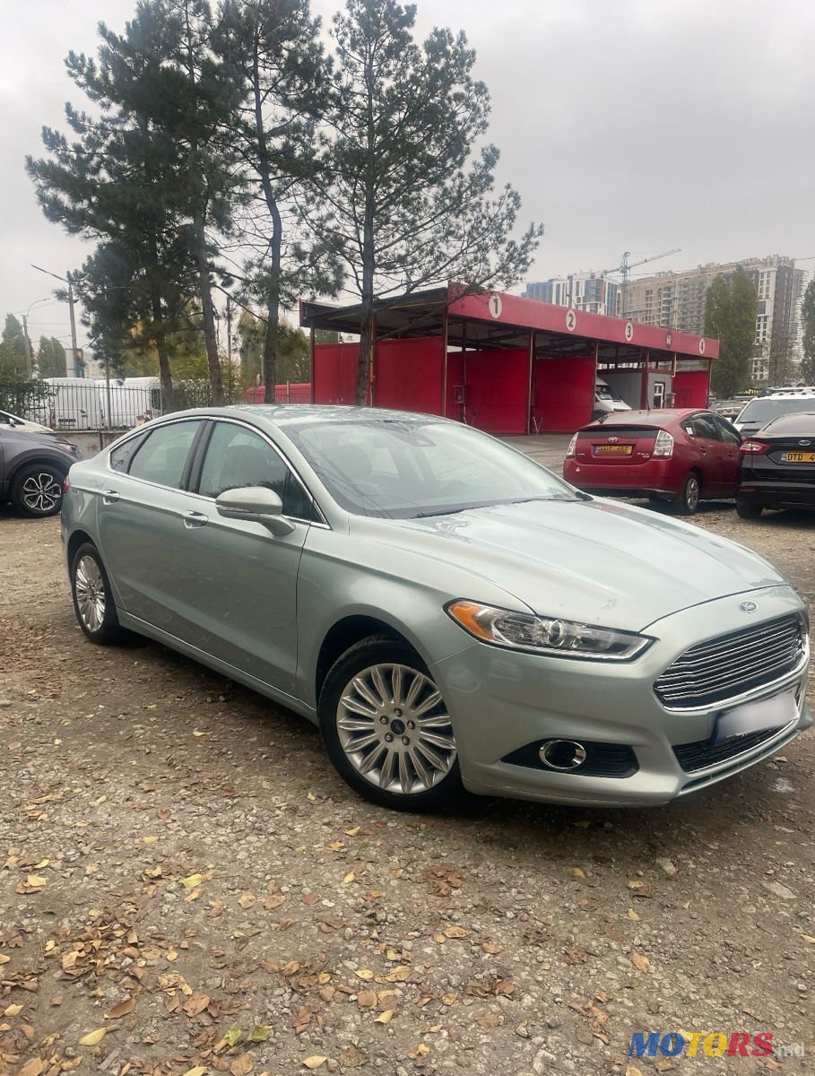 2013' Ford Fusion photo #1