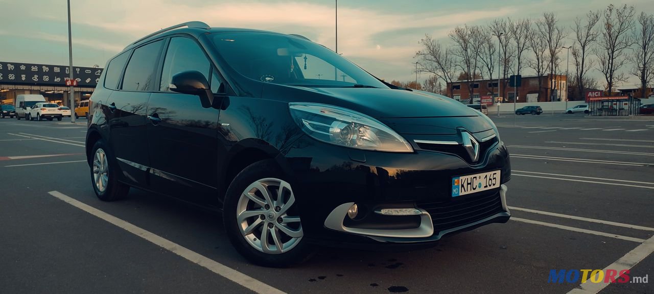 2016' Renault Grand Scenic photo #1