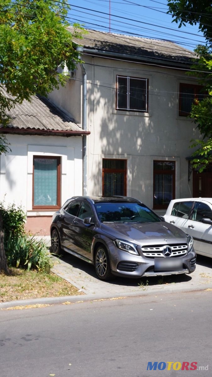 2017' Mercedes-Benz GLA photo #1