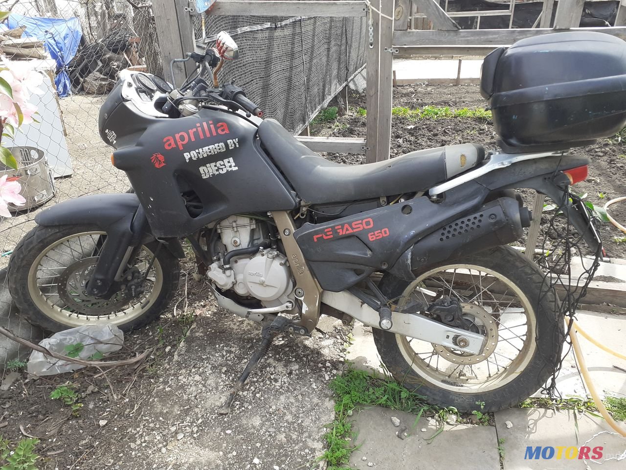 2004' Aprilia photo #1