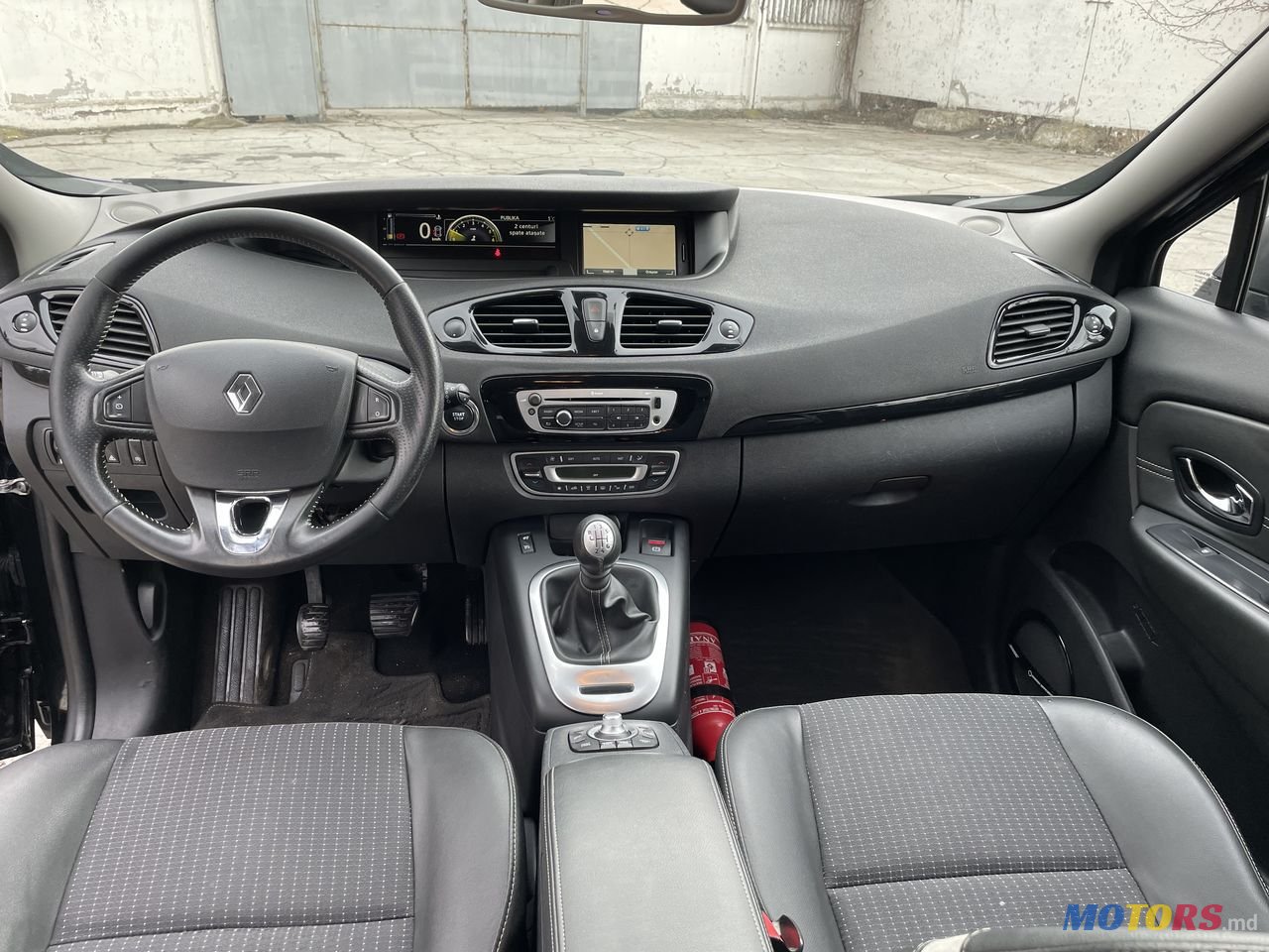 2014' Renault Grand Scenic photo #6