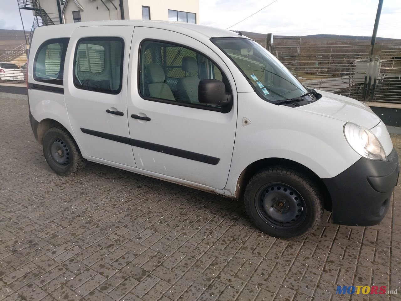2013' Renault Kangoo photo #3