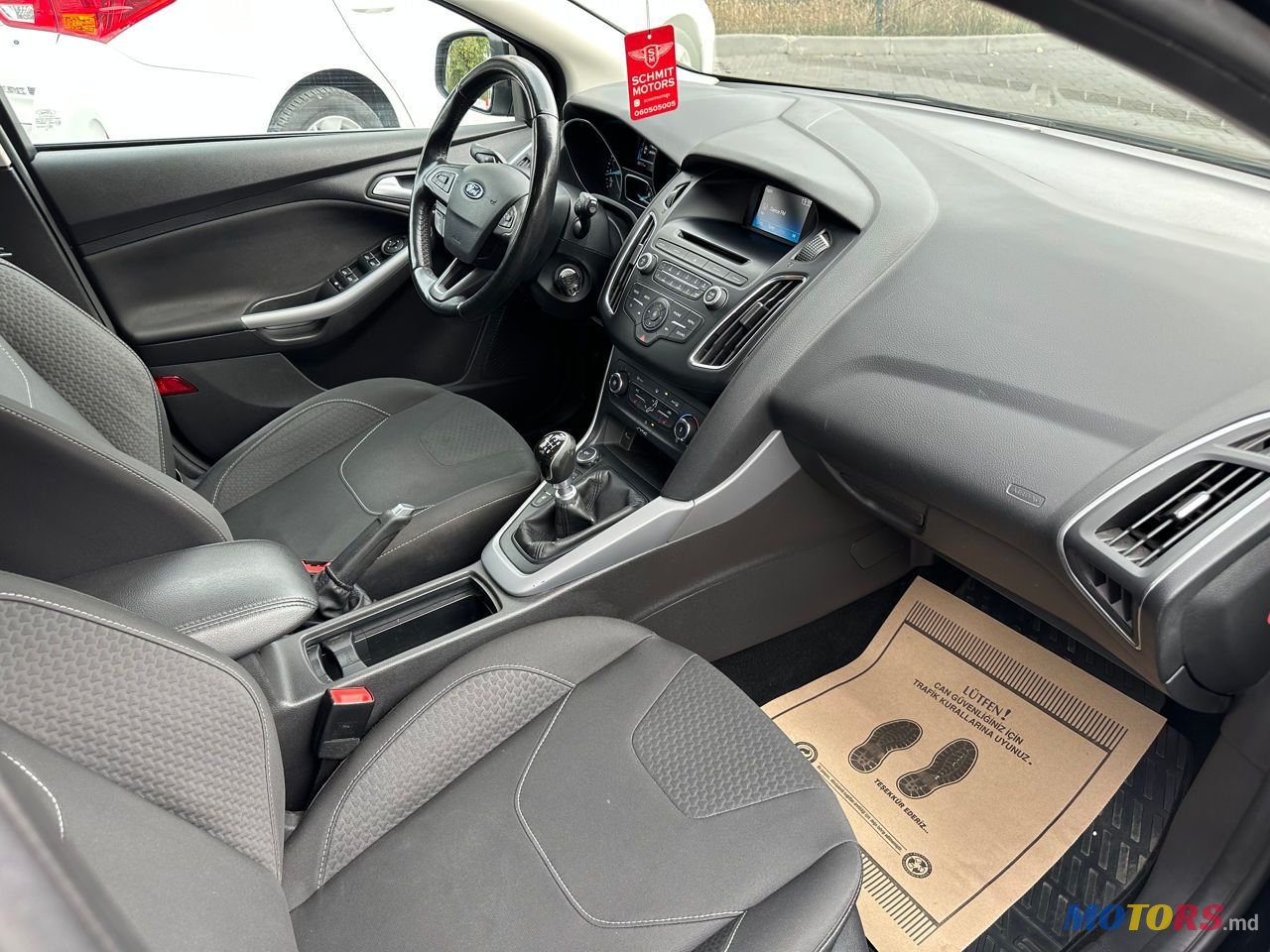 2015' Ford Focus photo #5