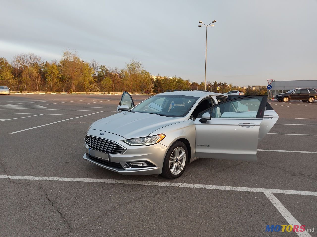 2017' Ford Fusion photo #3