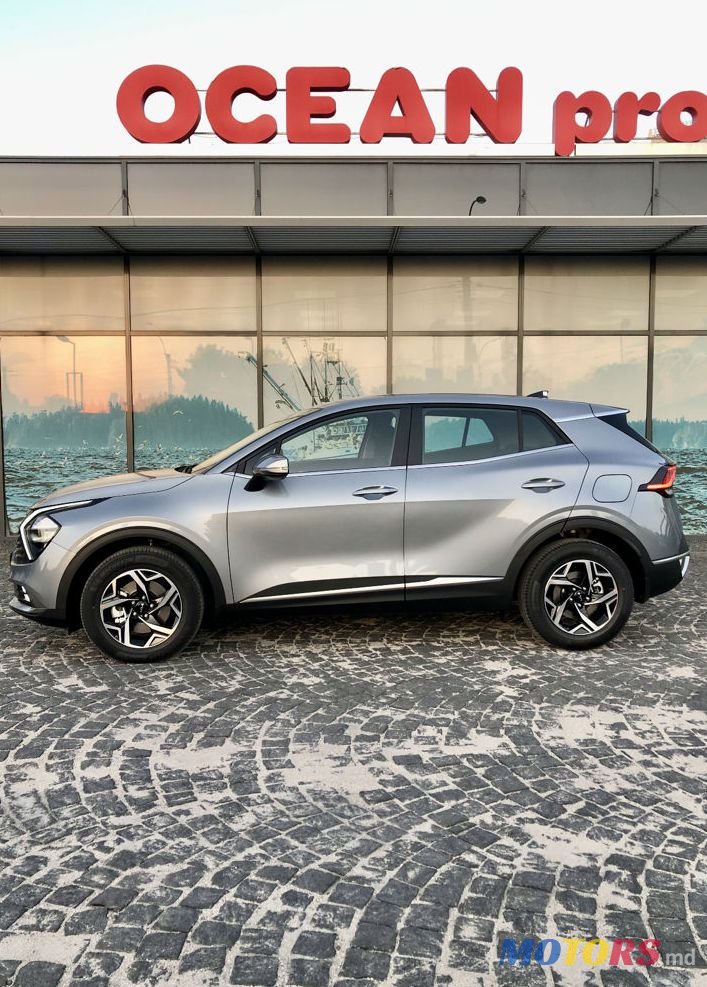 2022' Kia Sportage photo #2