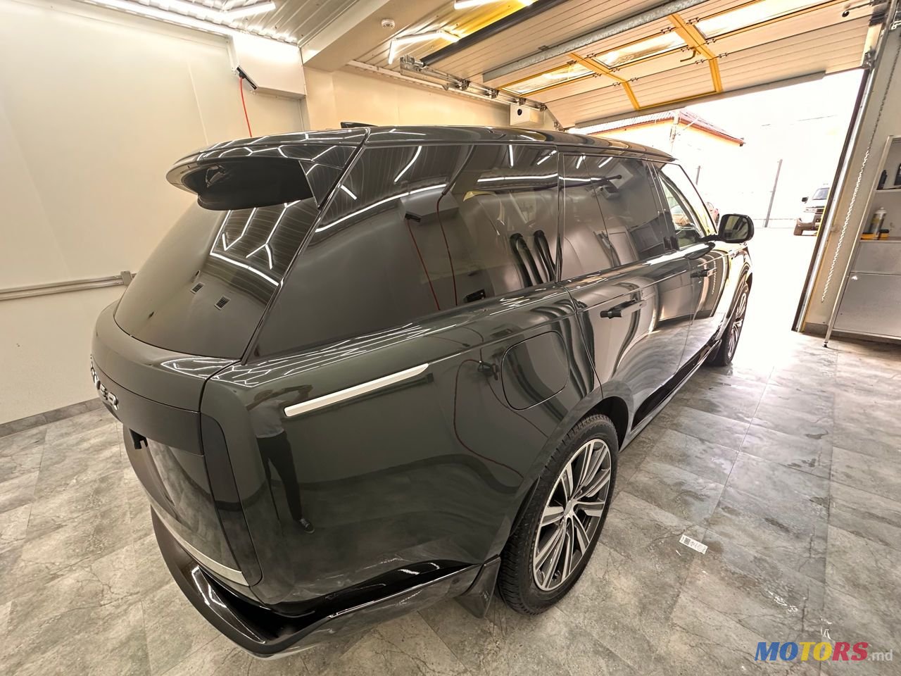 2024' Land Rover Range Rover photo #4