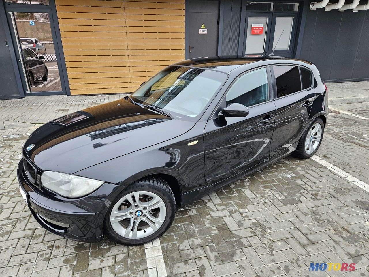 2008' BMW 1 Series photo #1