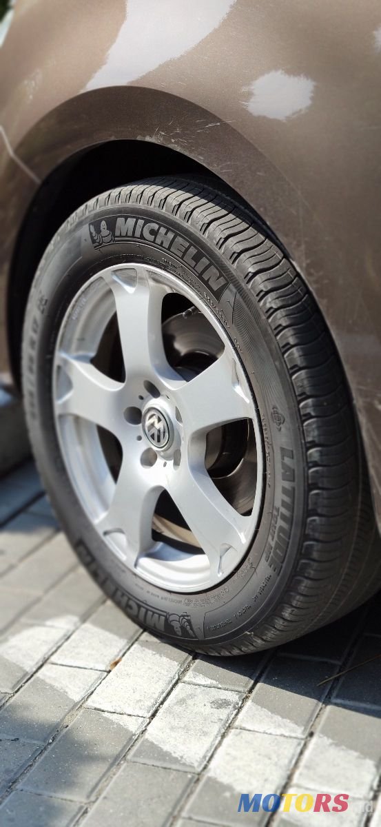 2010' Volkswagen Sharan photo #4