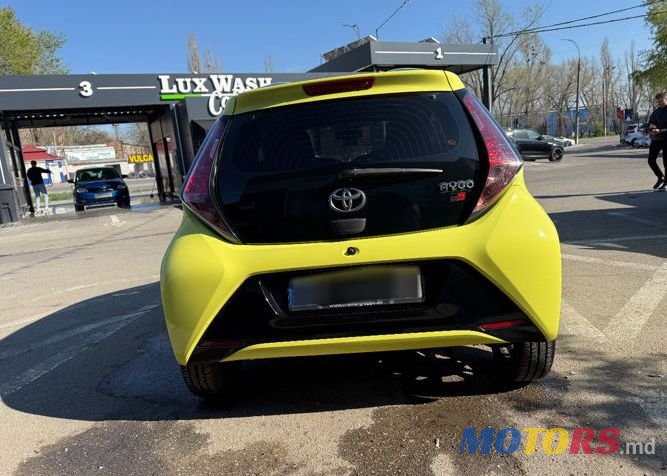 2016' Toyota Aygo photo #3
