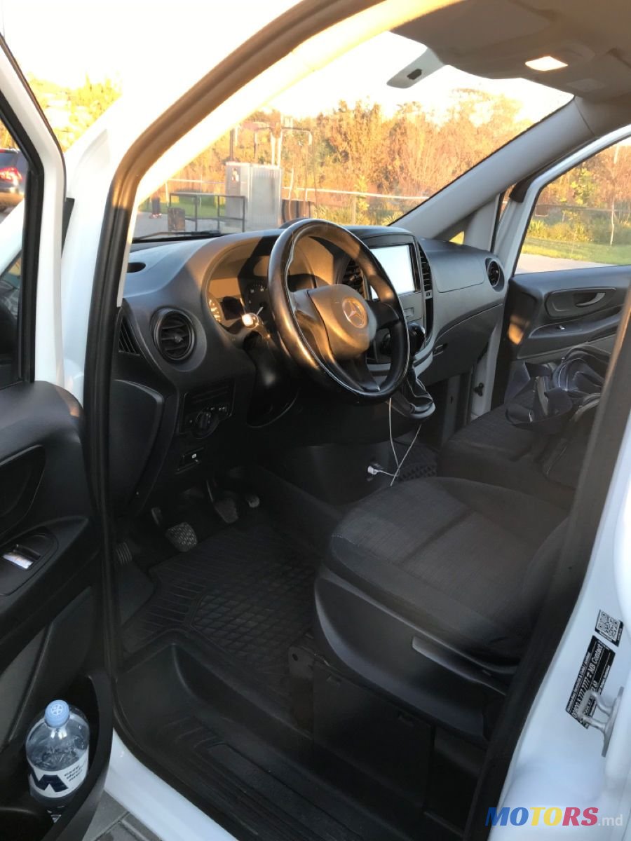 2017' Mercedes-Benz Vito photo #5