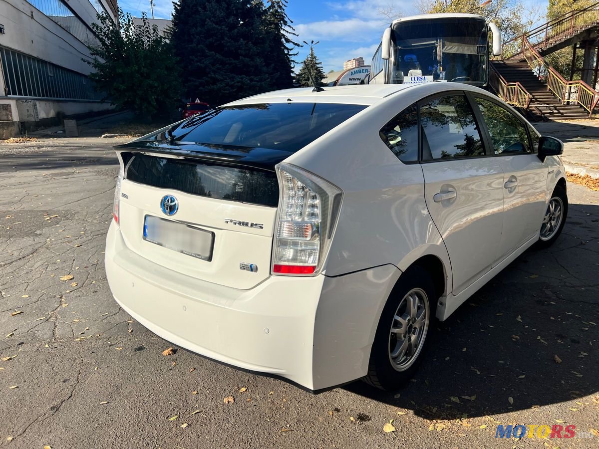 2009' Toyota Prius photo #3