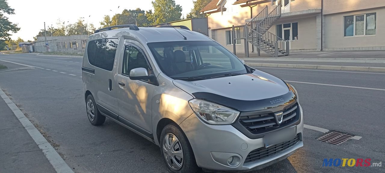 2012' Dacia Dokker photo #1