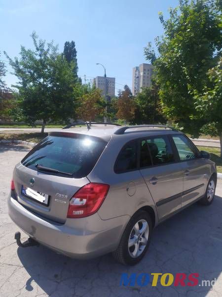 2012' Skoda Fabia photo #3