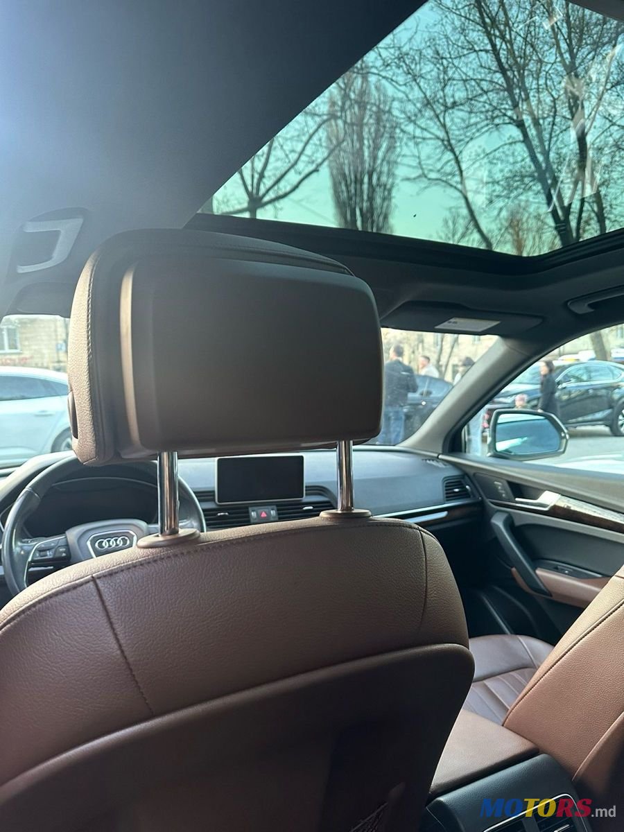 2018' Audi Q5 photo #5