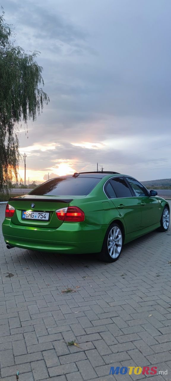 2005' BMW 3 Series photo #2