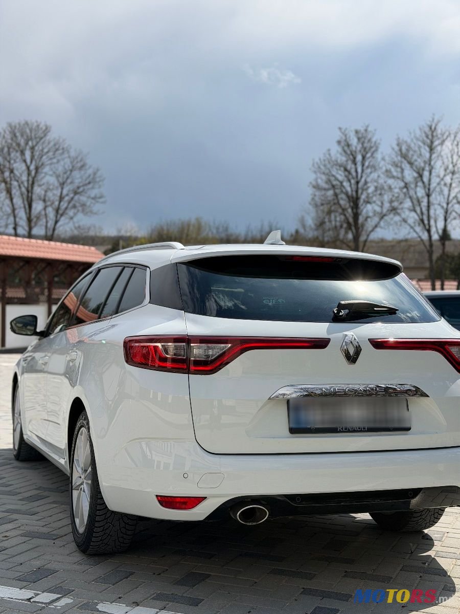 2017' Renault Megane photo #3