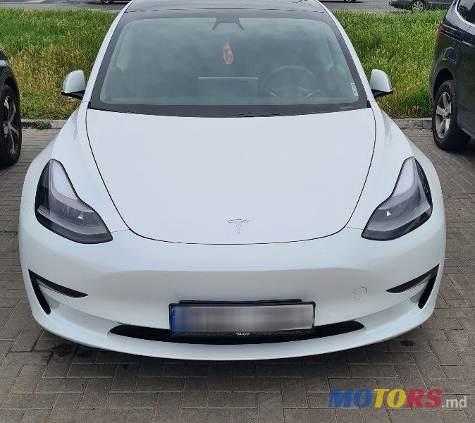 2021' Tesla Model 3 photo #3
