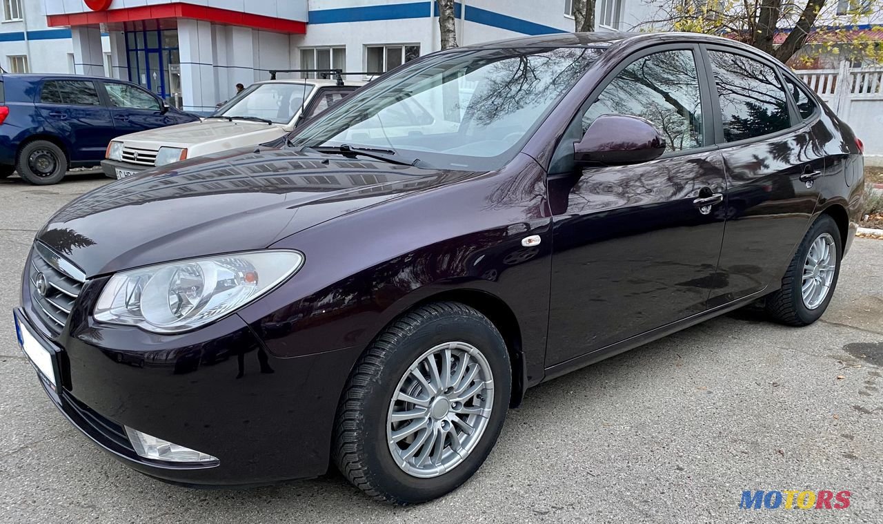 2009' Hyundai Elantra photo #1