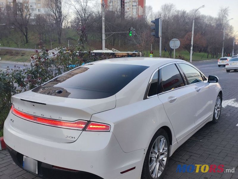 2015' Lincoln MKZ photo #6