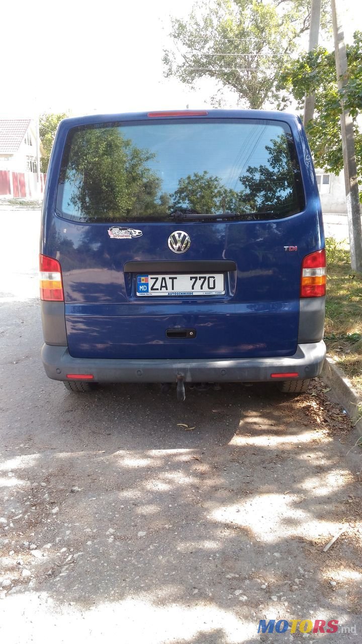 2009' Volkswagen T5 (Transporter) груз photo #2