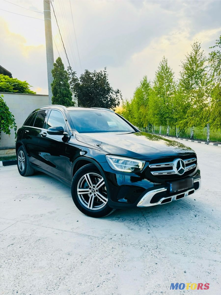 2021' Mercedes-Benz GLC photo #1